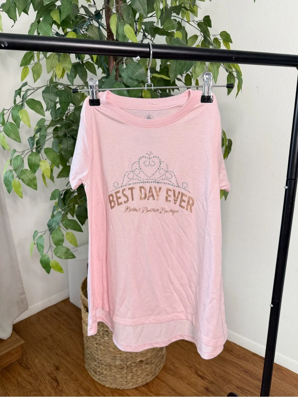 DISNEY “Best Day Ever” Tee Kids Size M Pink Princess Shirt